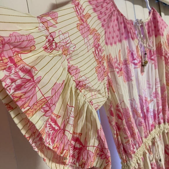 Dress - Picture 3 of 4